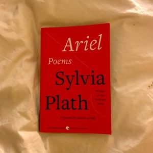 📚 Ariel: Poems by Sylvia Plath